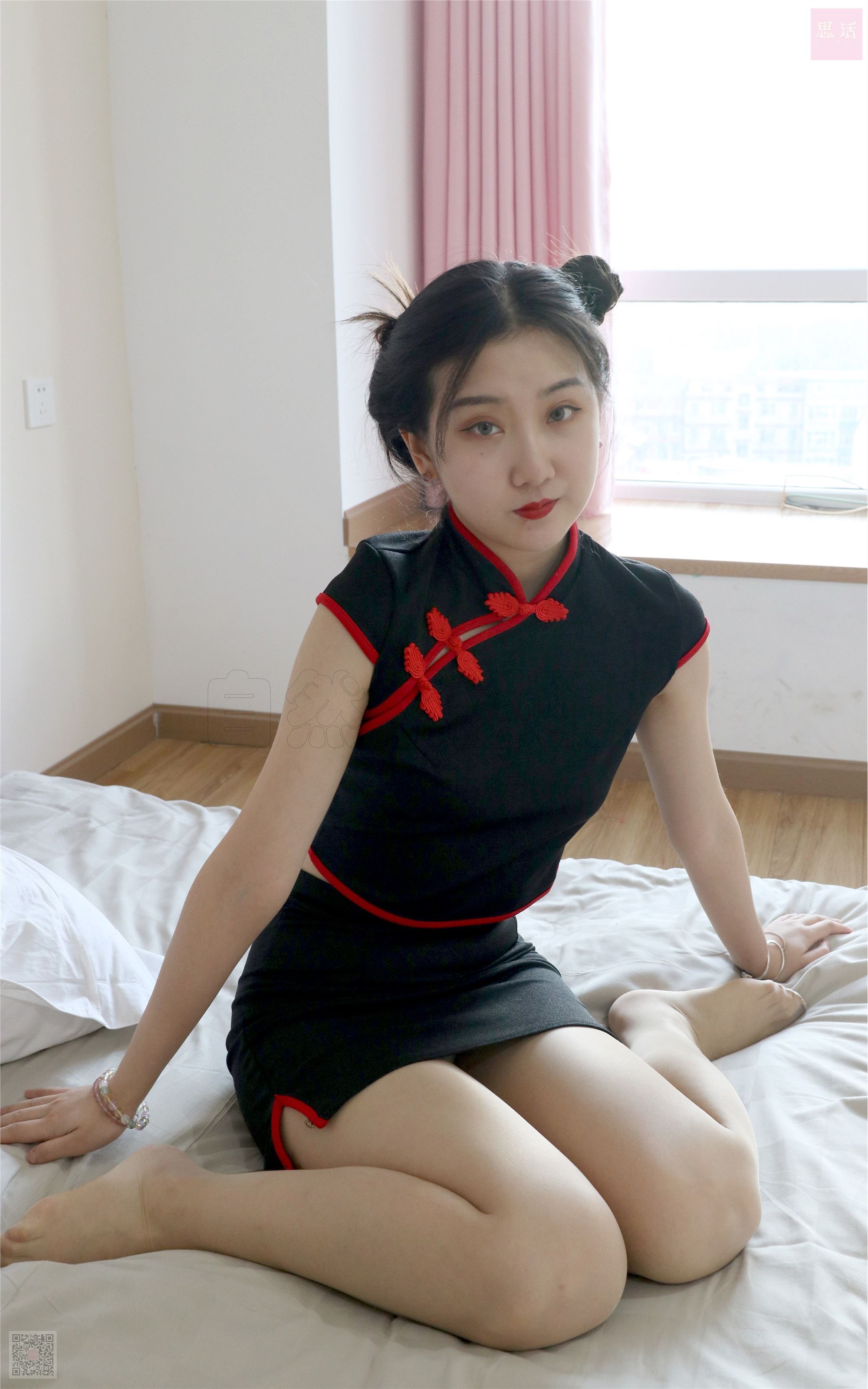 SiHua思话  SH030 露露 旗袍下的肉丝脚